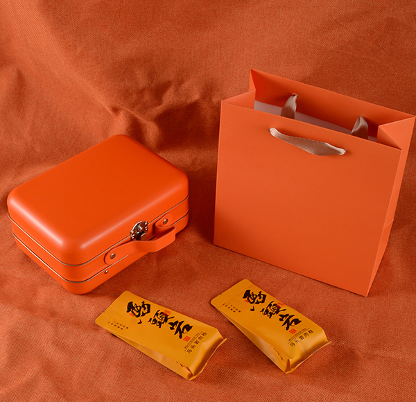 帶手提茶葉鐵盒